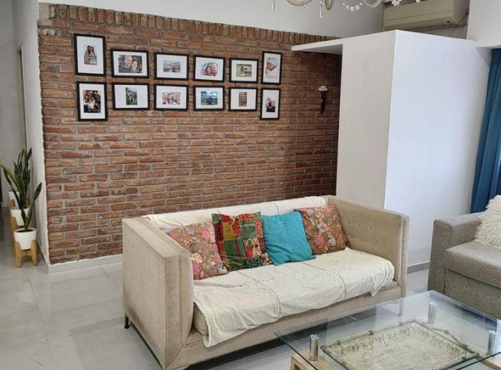Casa 5 ambientes. | AV. HIPOLITO YRIGOYEN al 5500 5