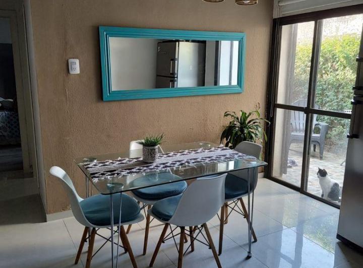 Casa 5 ambientes. | AV. HIPOLITO YRIGOYEN al 5500 2