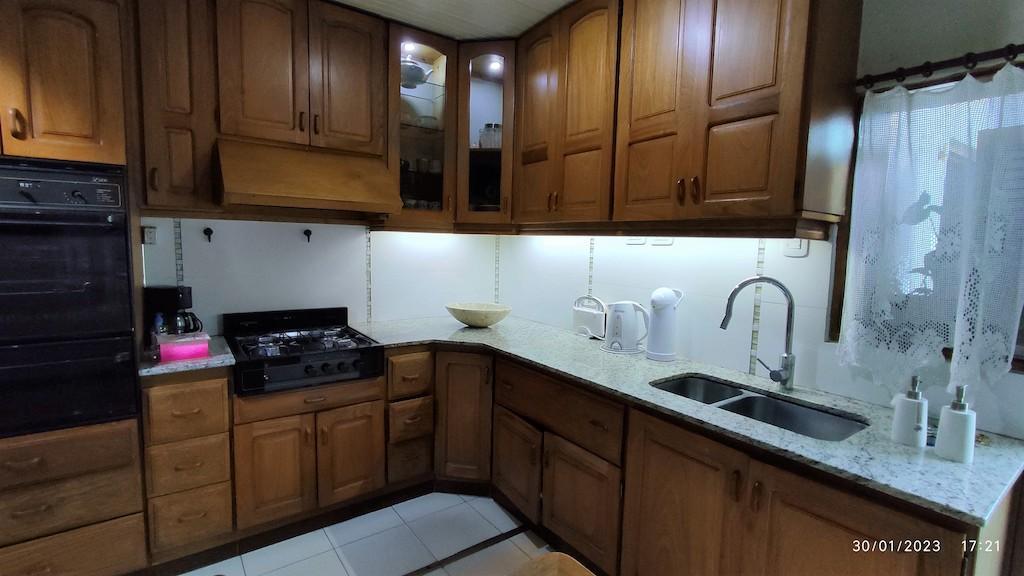 Venta de Propiedad Galpon Mas 4 Unidades Habitacionales - Palmira 1