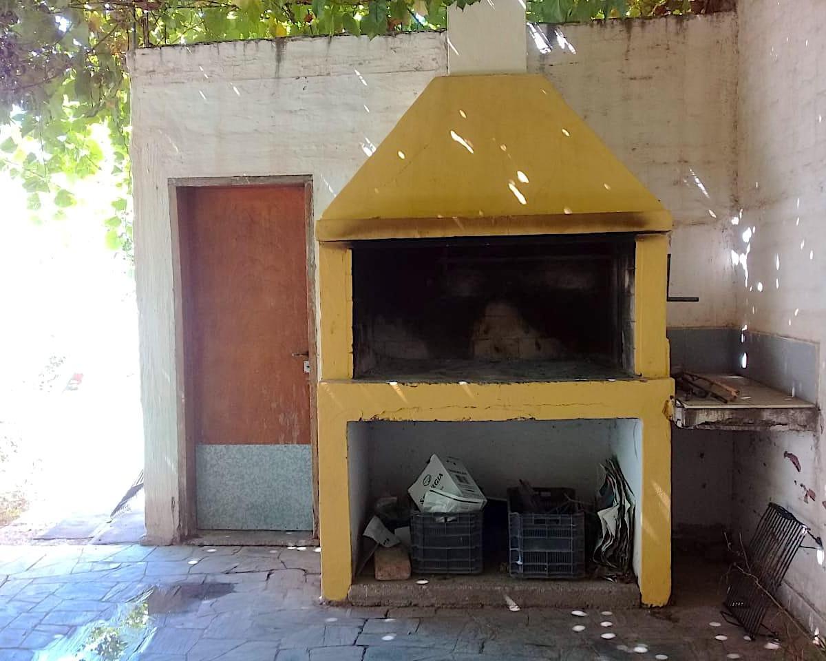 Hermosa Casa de 3 Habitaciones en Rodeo del Medio 5