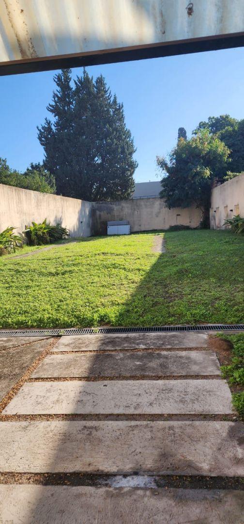 Venta Edificio en Bloque - 8 Unidades - con Renta 2