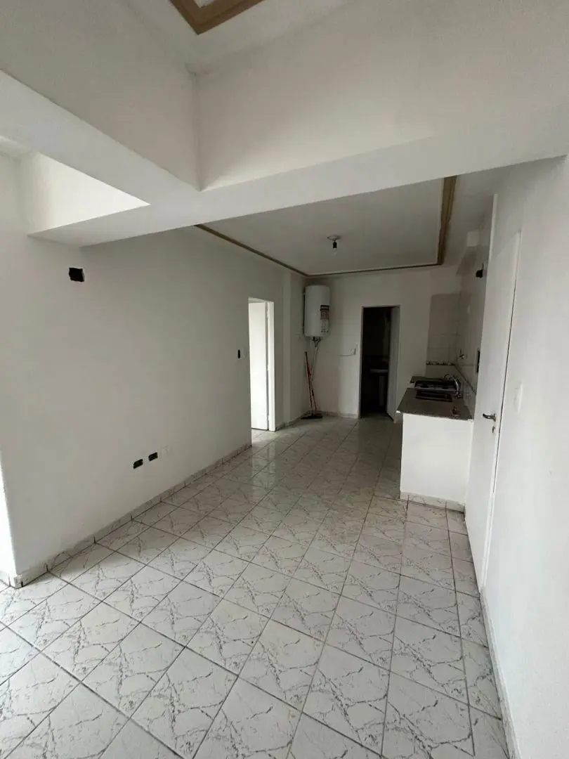 VENTA DEPARTAMENTO DOS DORMITORIOS - BERNABE ARAOZ 140 2
