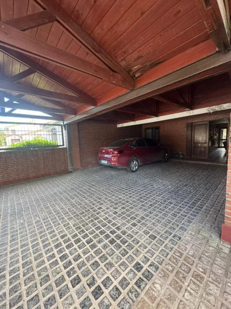 PROPIEDAD EN VENTA - CRISOSTOMO 4417 ESQ FARIAS - ALT AV MATE DE LUNA 4400 3