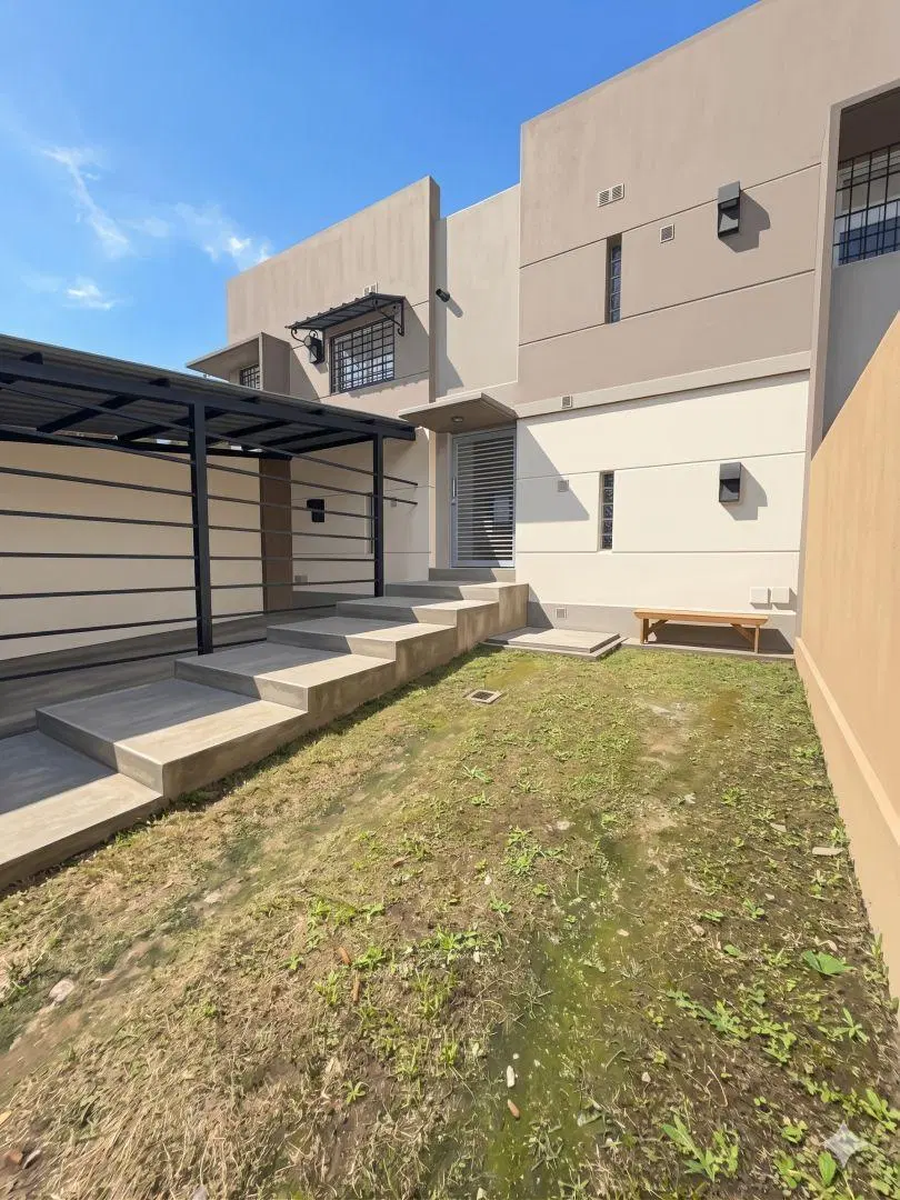 DEPARTAMENTO EN ALQUILER - BOLIVA 250 - YERBA BUENA 5