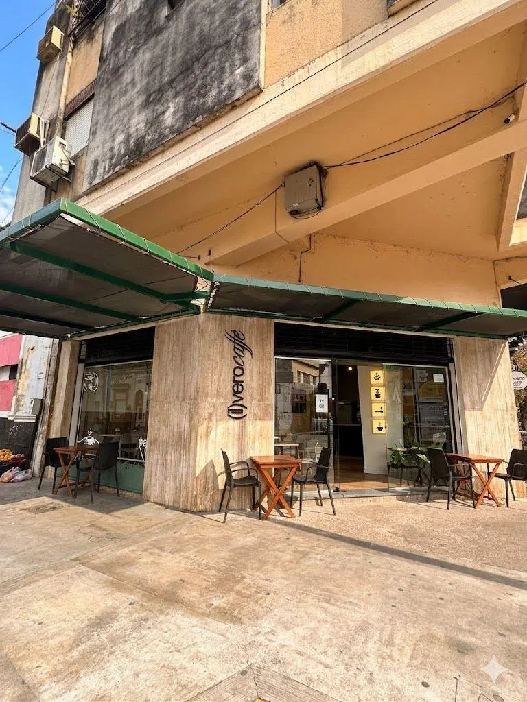 LOCAL COMERCIAL EN VENTA - AV SALTA ESQ MENDOZA 1