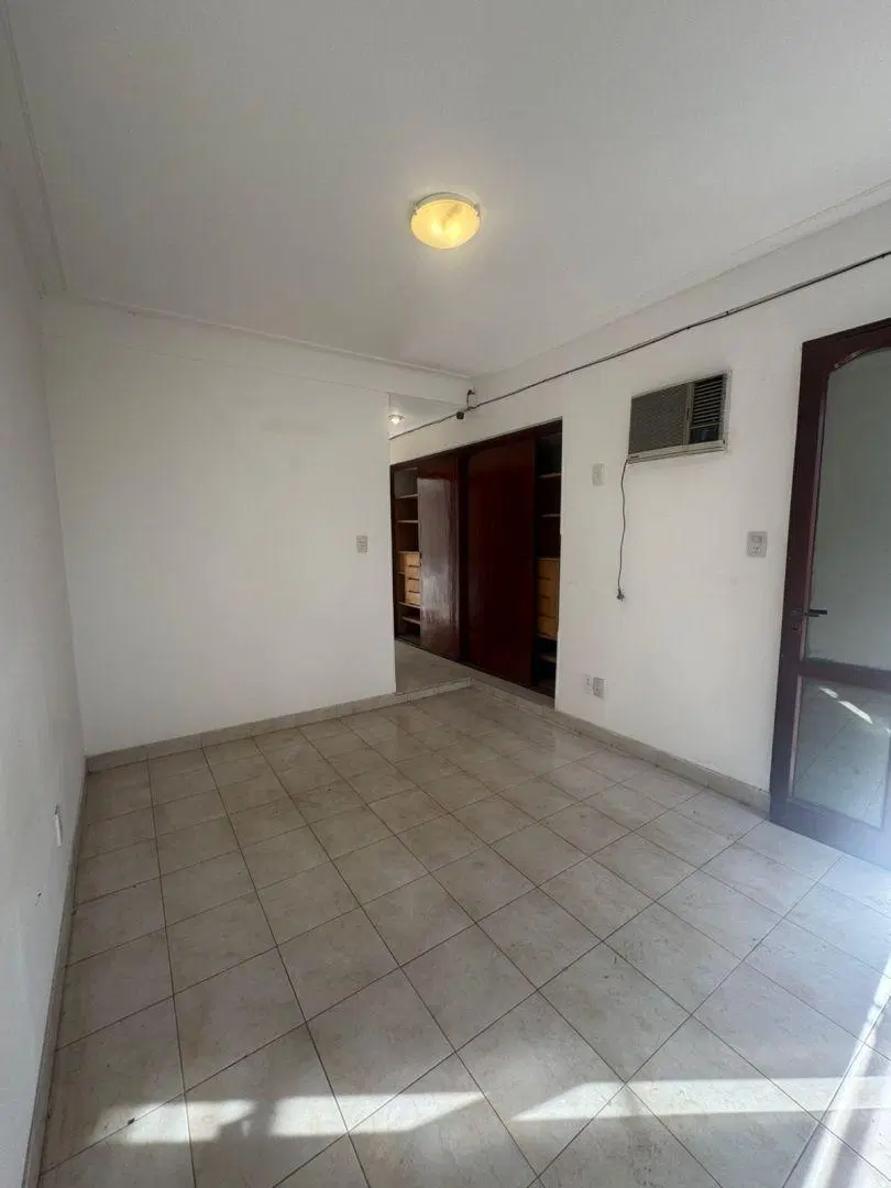 CASA EN ALQUILER - PJE AZOPARDO 1410 - ALTURA AV ALEM 1150 1