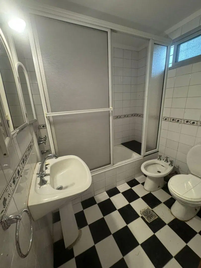 CASA EN ALQUILER - PJE AZOPARDO 1410 - ALTURA AV ALEM 1150 5