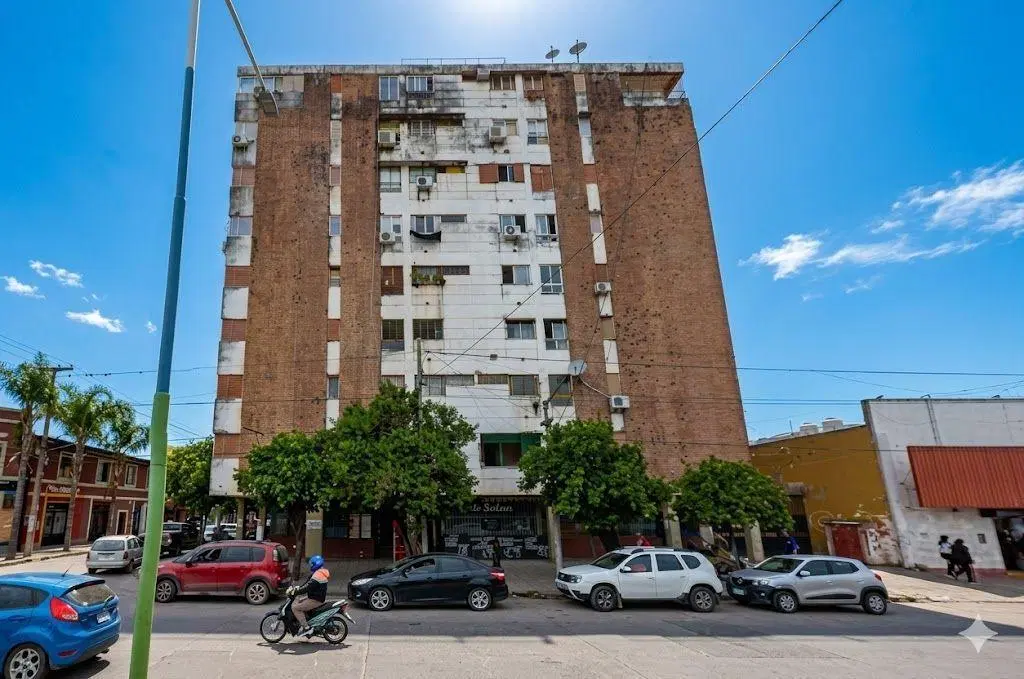 DEPARTAMENTO EN ALQUILER - AV ALEM 1758 1