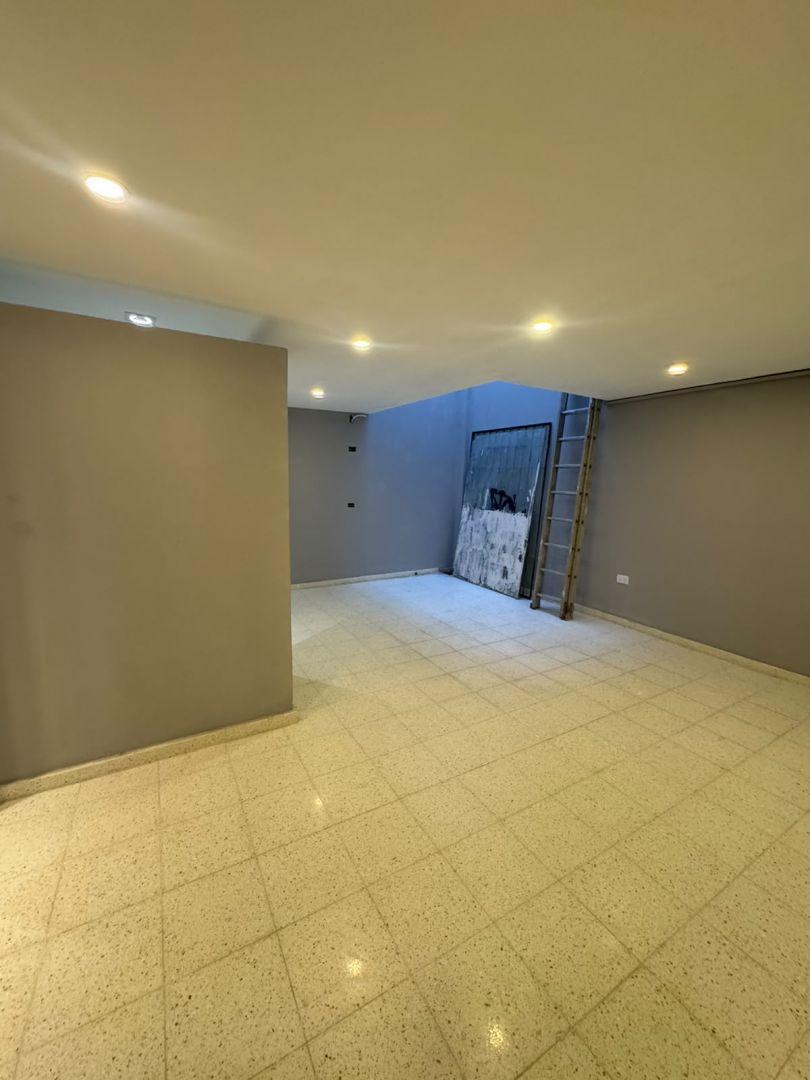 Foto de LOCAL COMERCIAL EN ALQUILER - SAN JUAN 106, imagen 4
