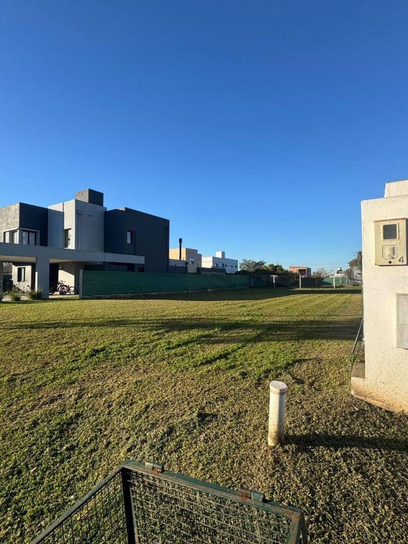 Foto de LOTE EN VENTA - B° LAS QUINTAS I - TAFI VIEJO, imagen 3