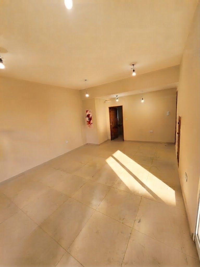 Foto de LOCAL EN ALQUILER - LAMADRID 265 - BARRIO SUR, imagen 5