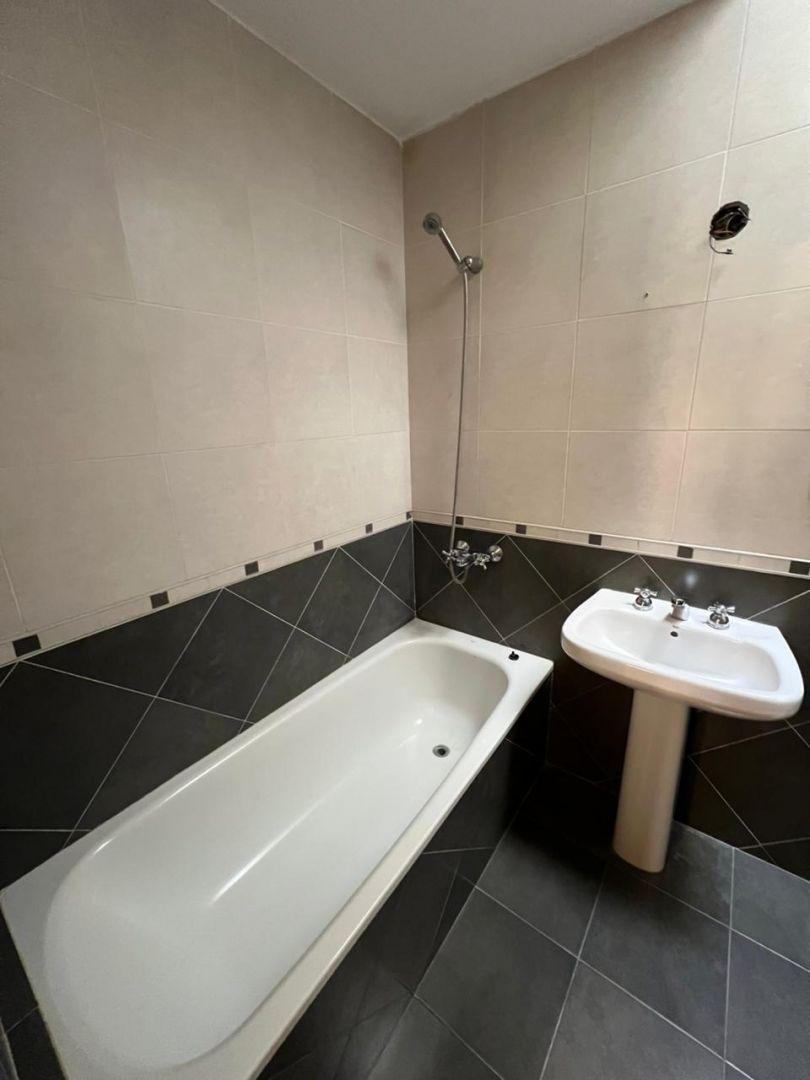 Foto de DUPLEX EN VENTA - LAMADRID 2044 - YERBA BUENA, imagen 2