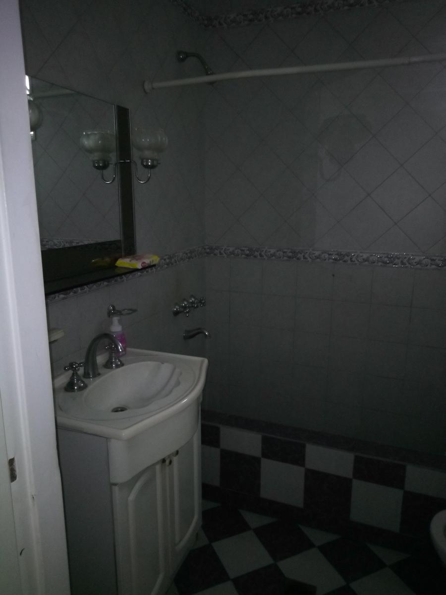 Oportunidad CASA Y DPTO 2 AMB. EN ADROGUÉ