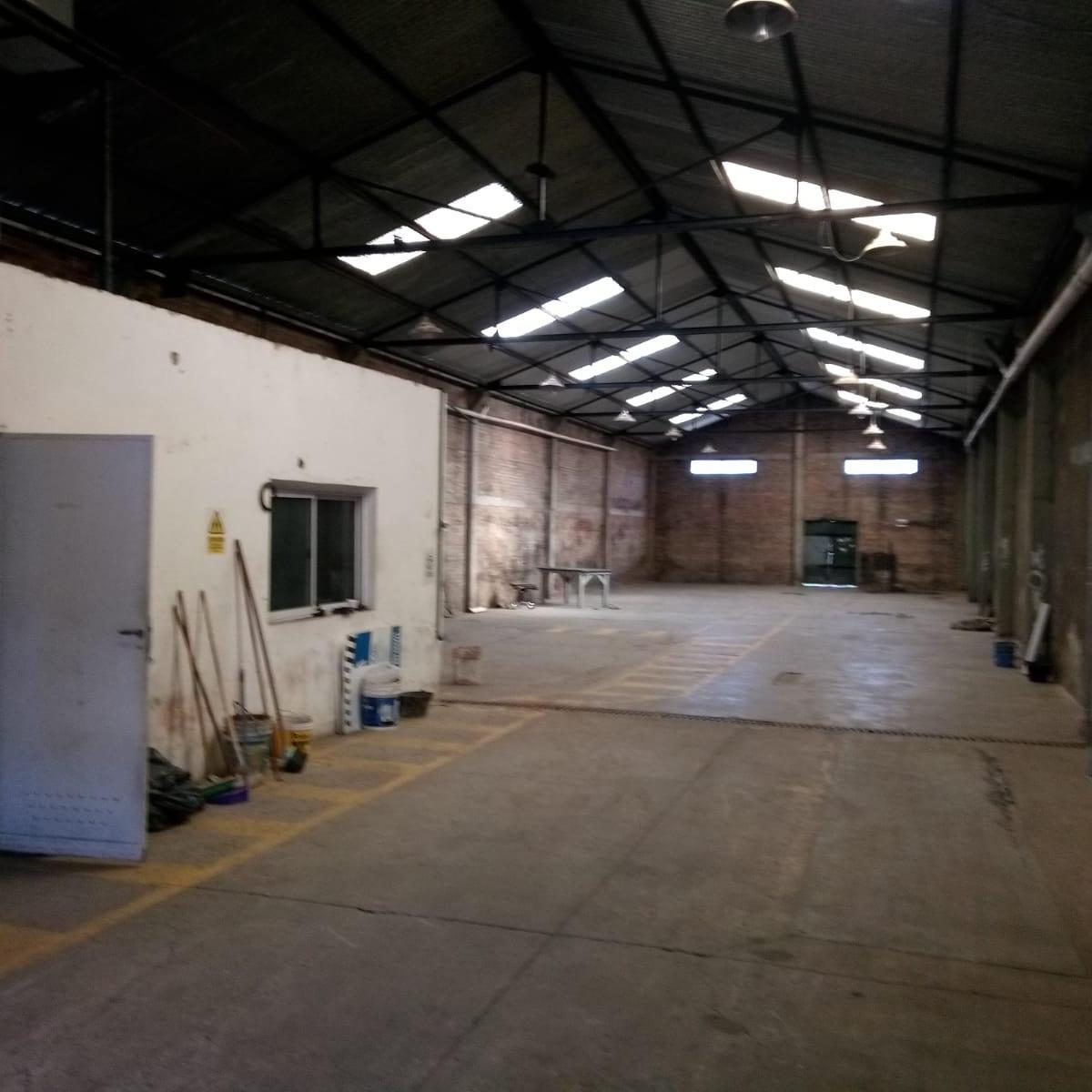 Galpon 300 m² Totales en Burzaco 4