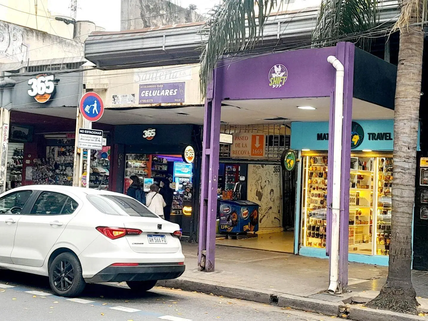 Local . | JURAMENTO al 1600 4