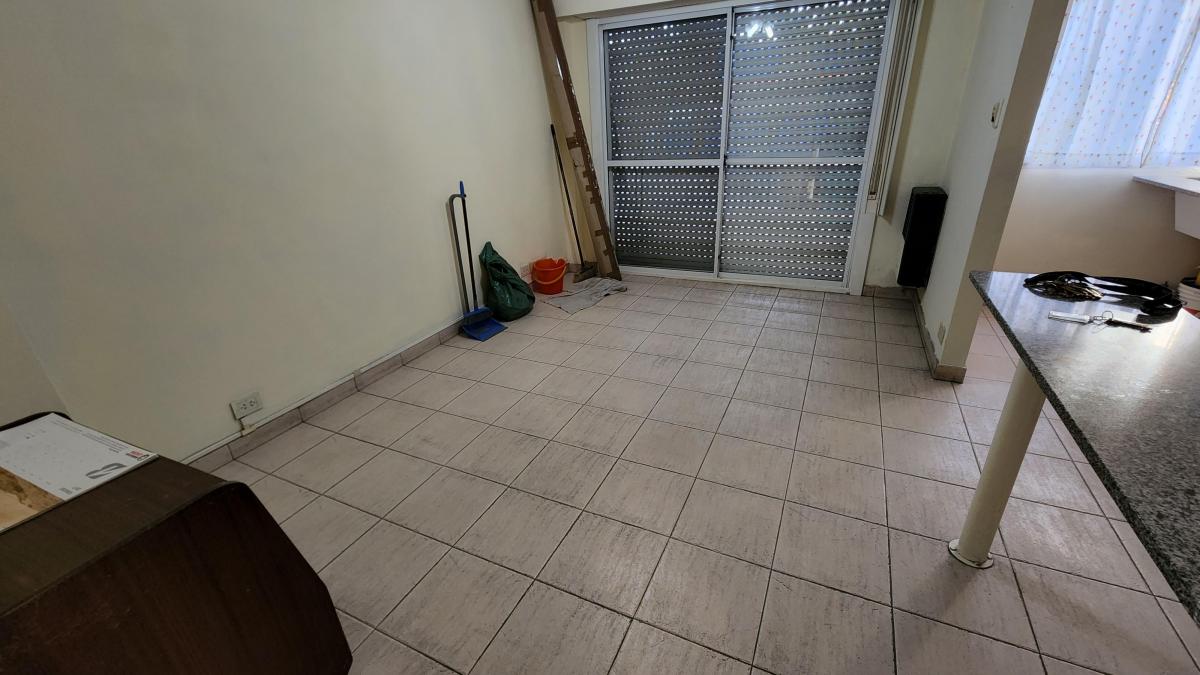 Foto de EXCELENTE OPORTUNIDAD ¡¡DEPARTAMENTO 2 AMBIENTES CON BALCON AL FRENTE!!, imagen 3