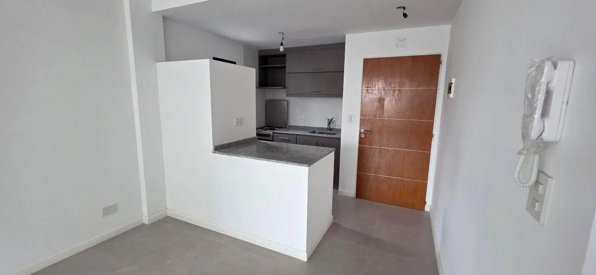 DEPARTAMENTO 2 AMB CON BALCON, NUEVO A ESTRENAR !!!!!!! 4