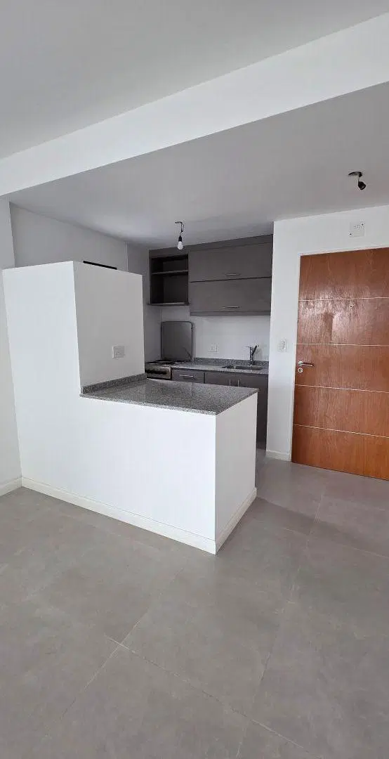 DEPARTAMENTO 2 AMB CON BALCON, NUEVO A ESTRENAR !!!!!!! 5