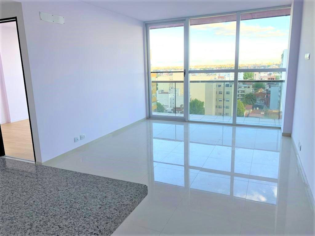 Foto de 3 AMBIENTES DE CATEGORIA CENTRICO // ESPORA 167, imagen 2
