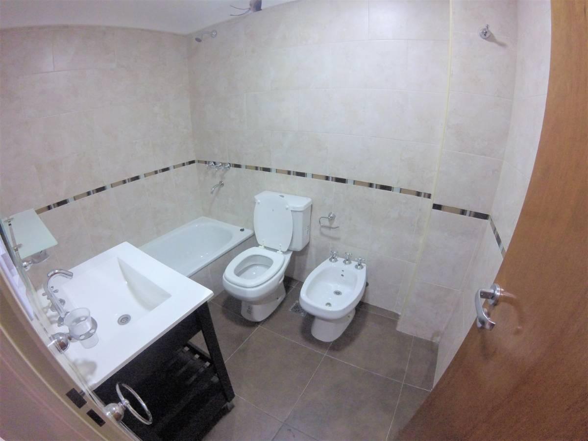 2 AMBIENTES A ESTRENAR CENTRICO // PARAGUAY 2345