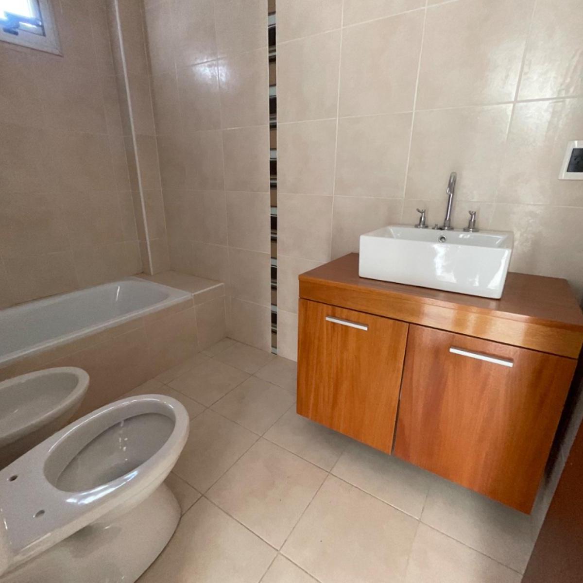 2 Amb a Estrenar // Concordia 210 4