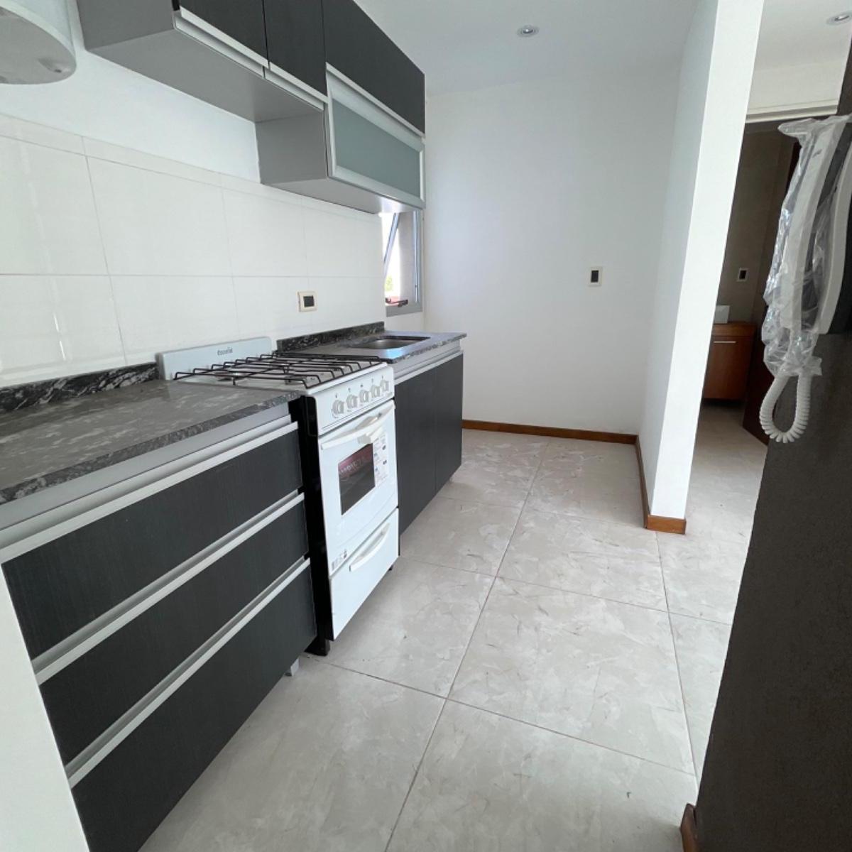 2 Amb a Estrenar // Concordia 210 3