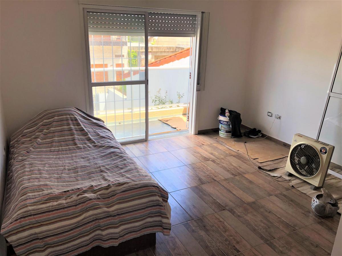 TRIPLEX 3 AMBIENTES + PLAYROOM // CORONEL PRINGLES 2143
