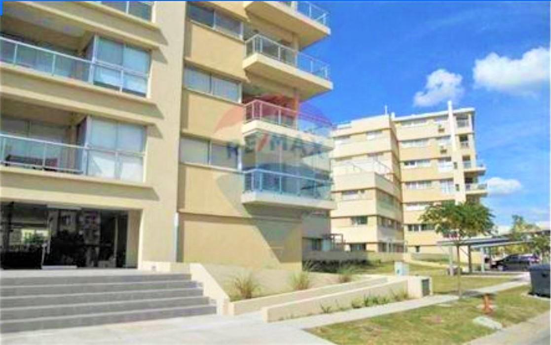 DEPTO DE 2 AMBIENTES CON COCHERA Y BAULERA // MARINA PORTEZUELO (NORDELTA)