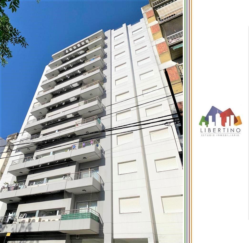 EXCELENTE DEPTO 2 AMB CON BALCON CENTRICO // SAN LORENZO 133