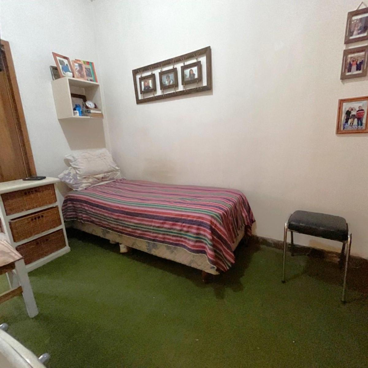 Foto de CASA 6 AMBIENTES - LOTE 216 M2 // ALVEAR 1959, imagen 4