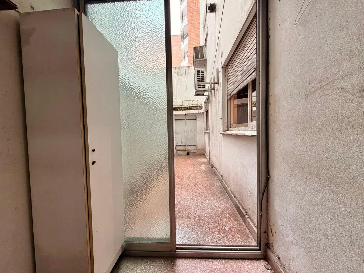 DEPTO 3 AMB - PATIO - APTO PROFESIONAL // ALEM 355 3