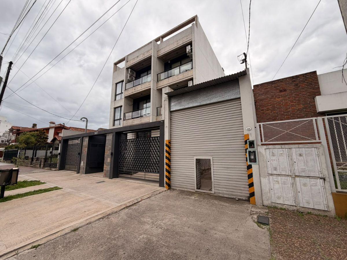 Foto de LOTE CÉNTRICO - IRREGULAR - 305 M2 // ALVARADO 521, imagen 1