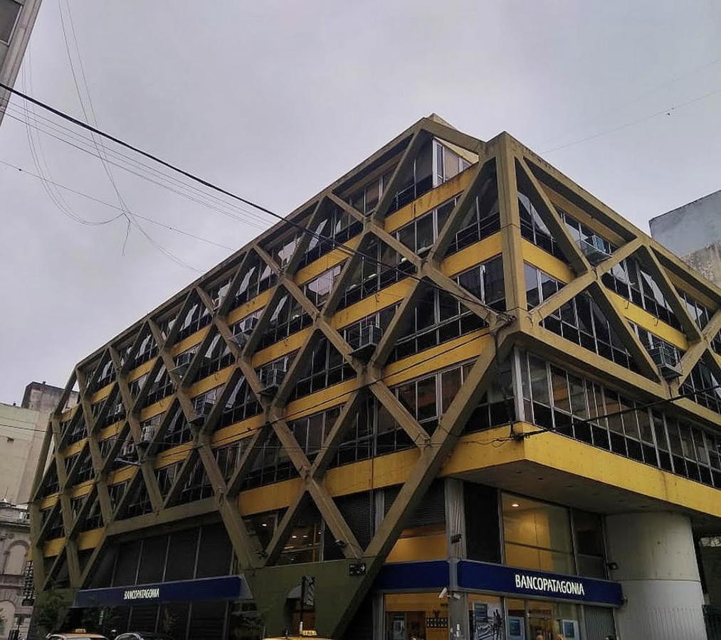 Enorme Oficina. Centro. 9 Cocheras. 4
