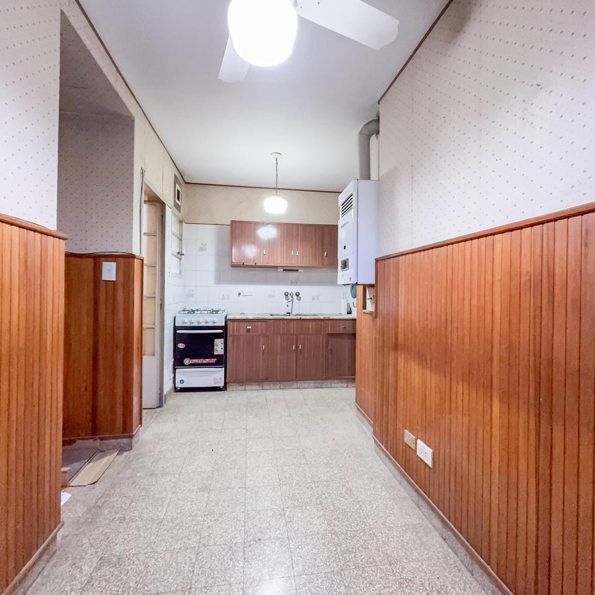 Departamento 3 Dorm. en Venta, Balcon, Cocina Separada, Centro 2