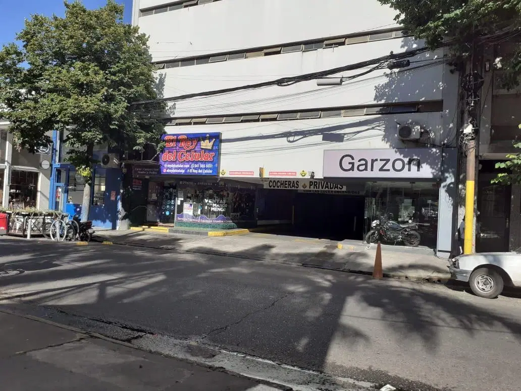 Cochera en venta, zona centro, edificio de cocheras 2