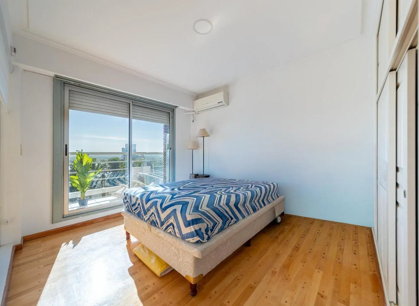 Departamento 2 dormitorios, vista al rio, amenities, cochera, zona rio 2