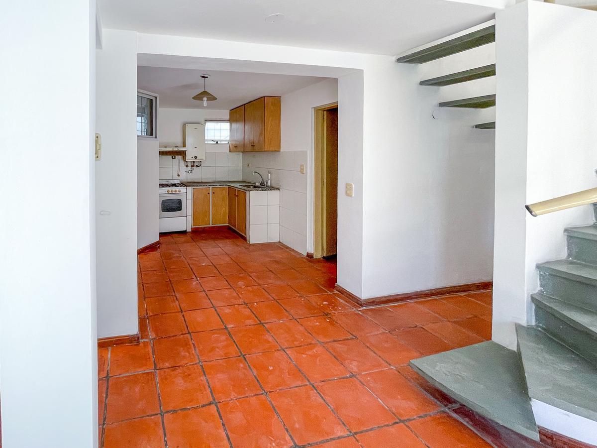 Foto de Departamento duplex de 2 dormitorio con 2 baños en barrio Abasto con, imagen 3
