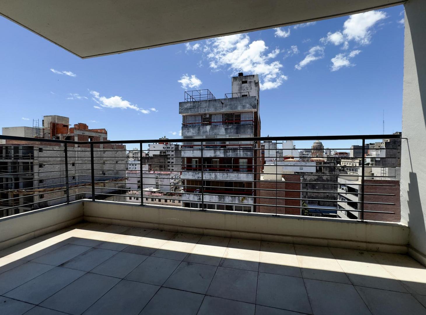 Foto de Departamento 3 dormitorios, balcon al frente, vista despejada, zona, imagen 2