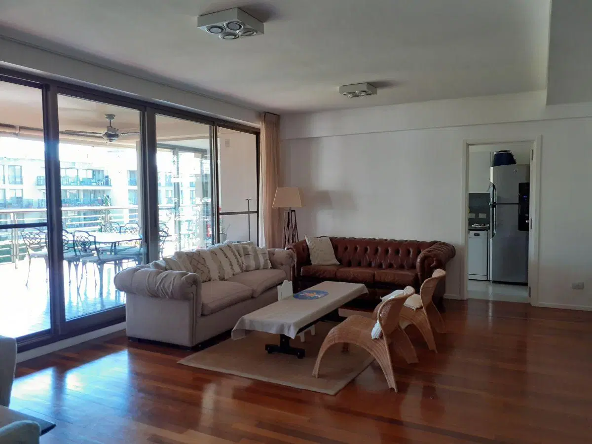 DEPARTAMENTO VENTA 4 AMBIENTES ARBORIS LOMAS 1