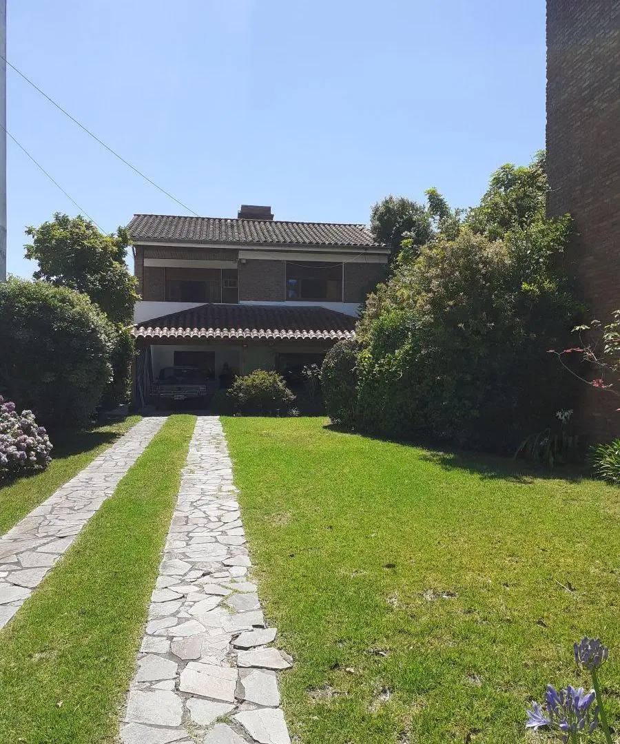 CASA VENTA LOMAS DE SAN ISIDRO 3