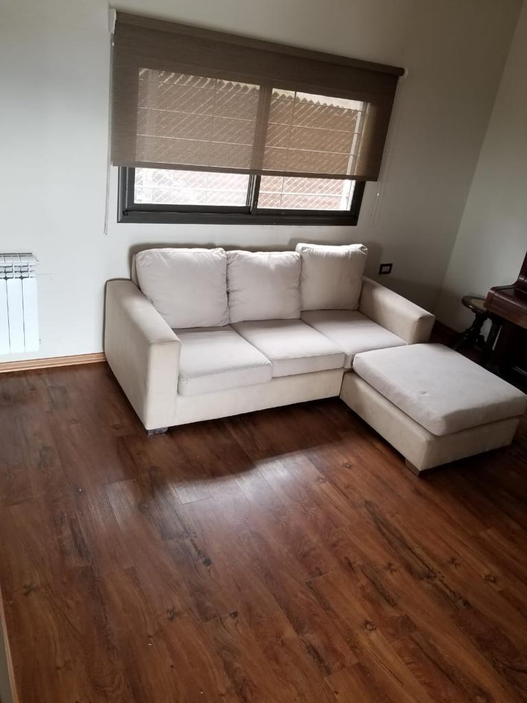 Vendo Casa de Categoria con Quincho y Pileta 3