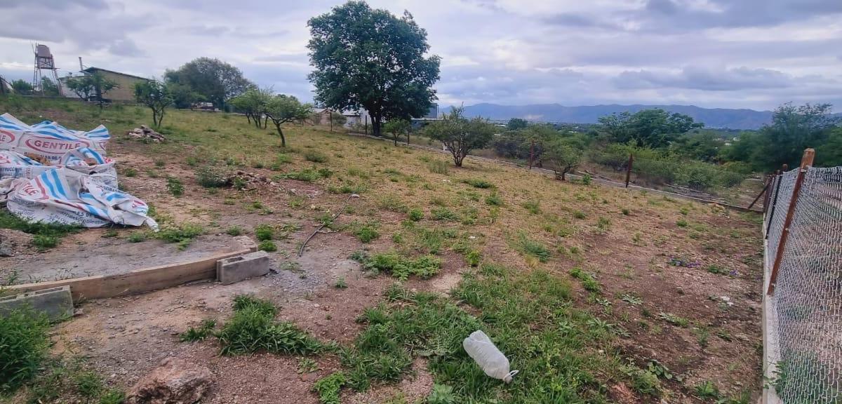 Vendo Lote con Escritura y Servicios en Santa Cruz del Lago 2