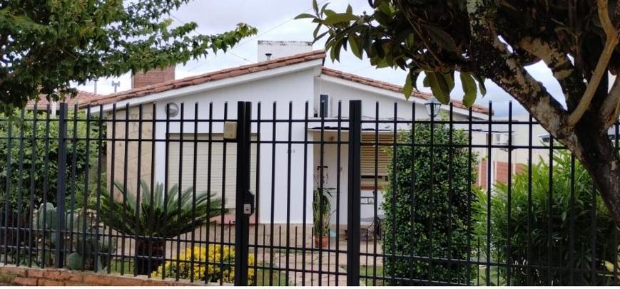 Oportunidad Vendo Casa con Pileta Más Departamento en Barrio La Cuesta 3