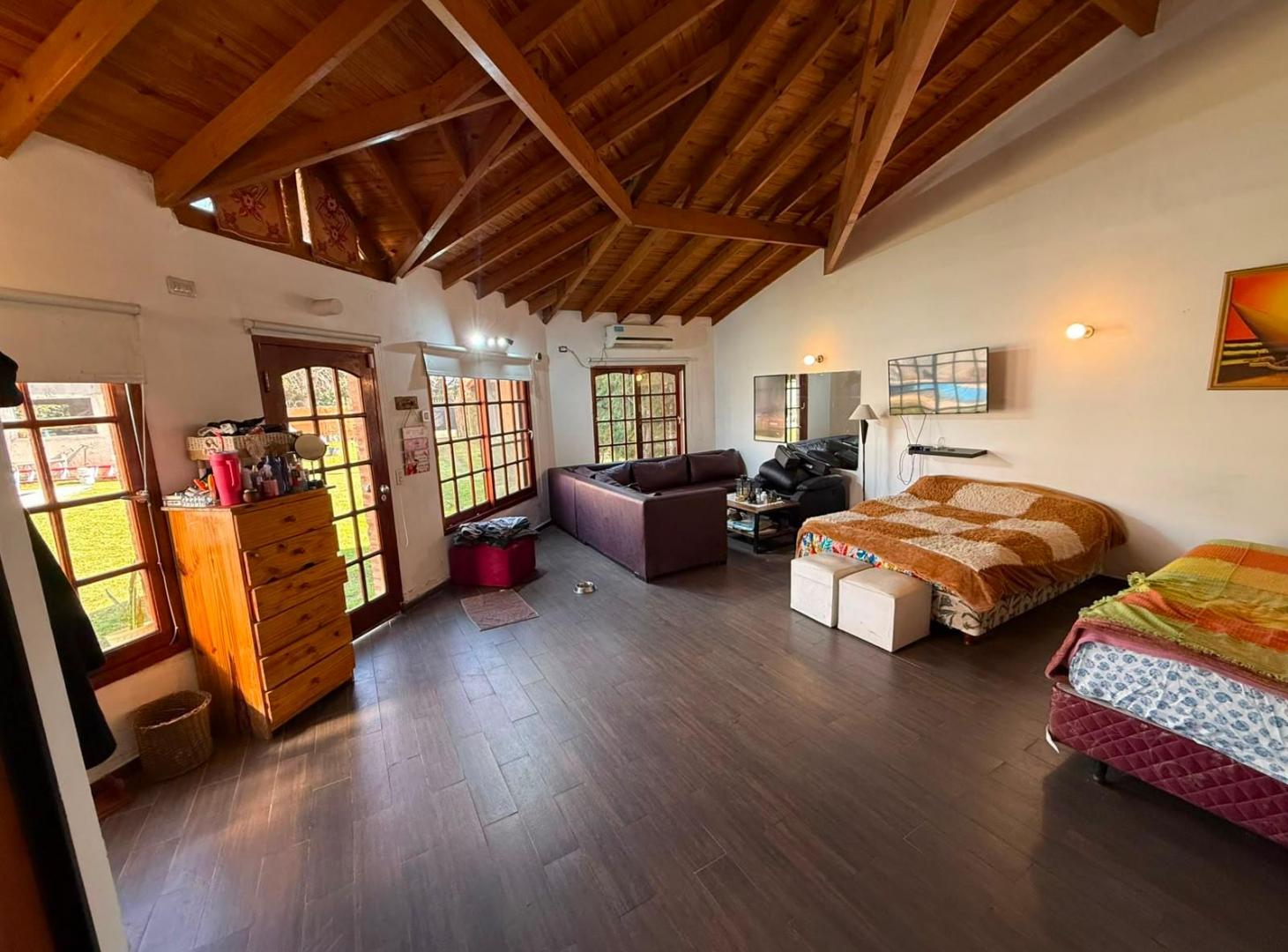Foto de VENTA CASA EN BARRIO DE VICENZO GRANDE, EXCELENTE OPORTUNIDAD.ANTICIPO, imagen 3