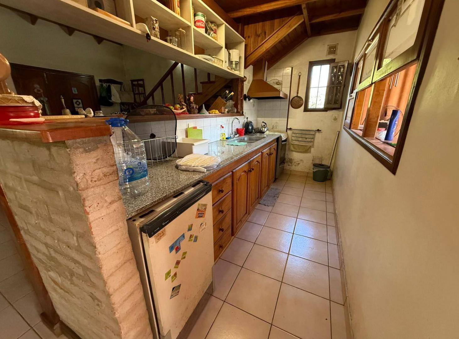 Foto de VENTA CHALET DOS PLANTAS, EN BARRIO DE VICENZO GRANDE, EXCELENTE, imagen 2