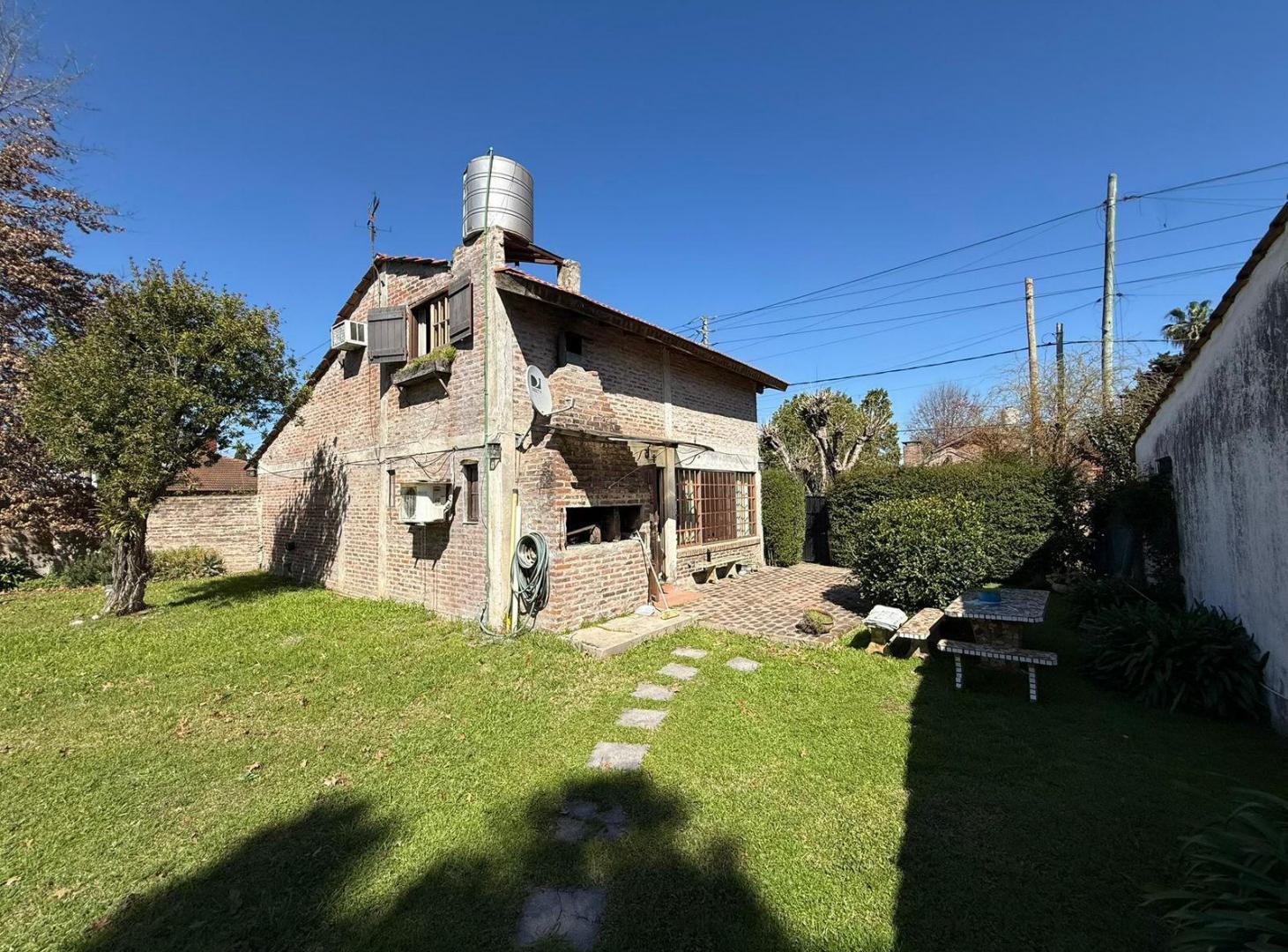 Foto de VENTA CHALET DOS PLANTAS, EN BARRIO DE VICENZO GRANDE, EXCELENTE, imagen 3