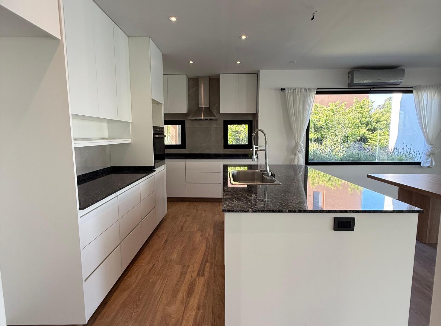 Foto de CASA EN VENTA EN BARRIO LAGOON PILAR, EXCELENTE OPORTUINIDAD, imagen 3