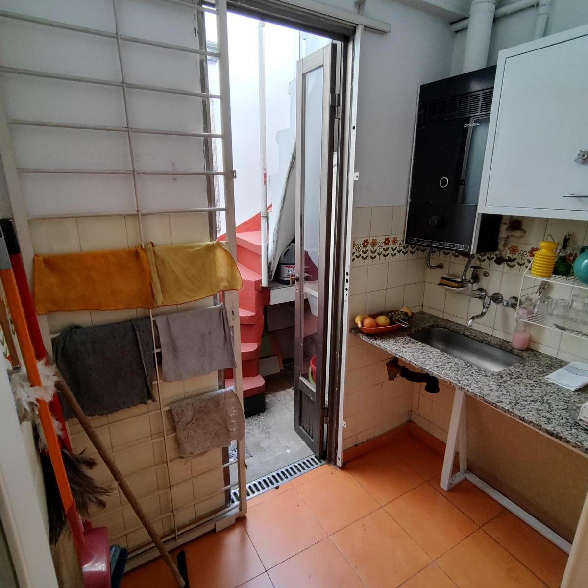 Excelente Dep Tipo Casa en Venta - Dos Deptos. Ideal Para 2 Familias 2