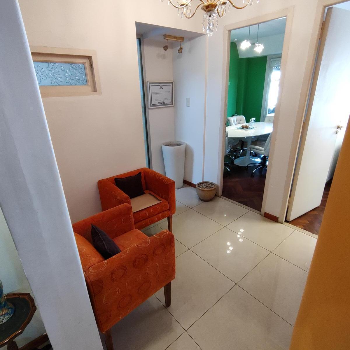 Excelente Dep Tipo Casa en Venta - Dos Deptos. Ideal Para 2 Familias 5