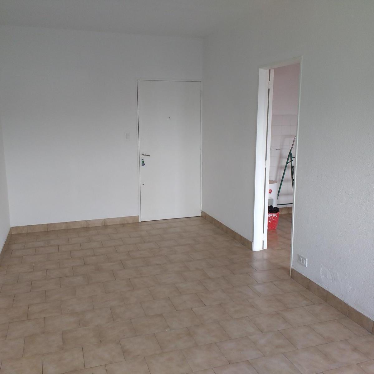 Depto. 4 Ambientes en Alquiler 3